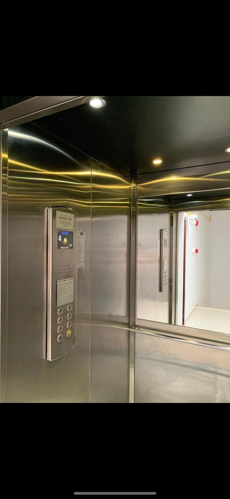 Centru Unirii Luxury Vip Palmier Apartament 2 Camere Cu Terasa Exterioara Amenajata ! Parcare Subterana Privata Climatizata Si Supravegheata Video Dar Doar Cu Rezervare In Limita Locurilor Disponibile !Proprietate In Regim Hoteliep - Nu Are Bucatarie ブカレスト エクステリア 写真